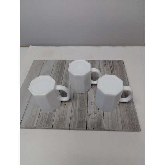 Set of 3 Arcoroc France Octime White Glass Octagon Mugs Coffee - Picture 4 of 5